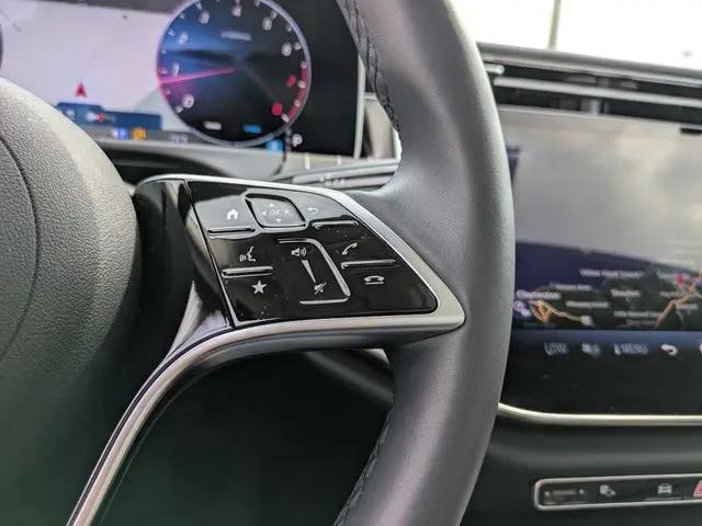 2025 Mercedes-Benz E 350 E 350