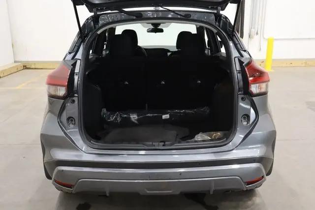 2022 Nissan Kicks SR Xtronic CVT