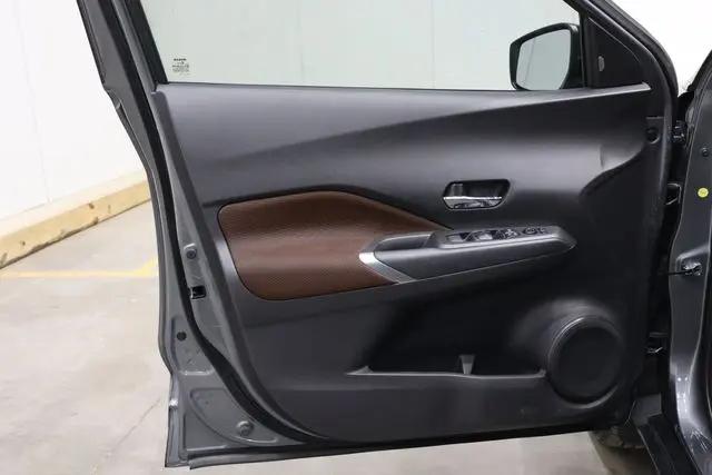 2022 Nissan Kicks SR Xtronic CVT