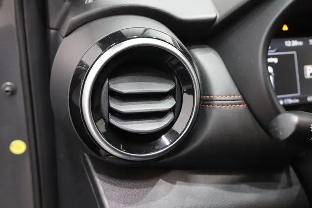 2022 Nissan Kicks SR Xtronic CVT