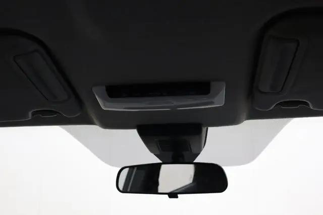 2022 Nissan Kicks SR Xtronic CVT