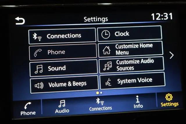 2022 Nissan Kicks SR Xtronic CVT