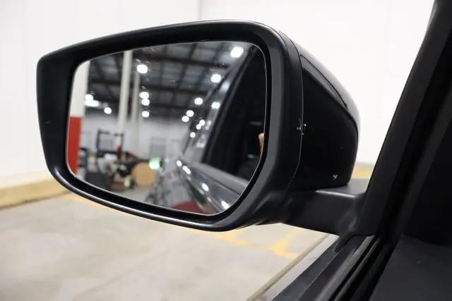 2022 Nissan Kicks SR Xtronic CVT