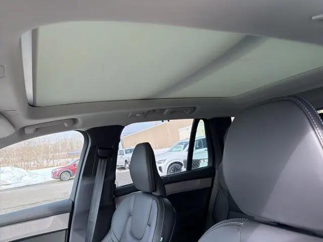 2026 Volvo XC90 Plug-In Hybrid Ultra, T8 AWD, Electric/Gasoline, Bright, 7 Seats