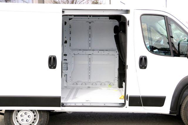 2026 Ram ProMaster Cargo Van Tradesman Low Roof 118" WB w/Pass Seat