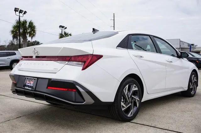 2026 Hyundai Elantra Hybrid Limited
