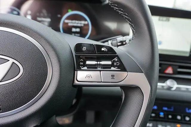 2026 Hyundai Elantra Hybrid Limited