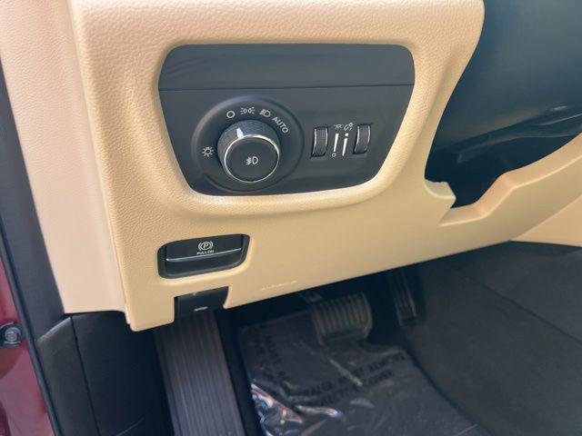 2026 Jeep Grand Cherokee L Limited 4x4