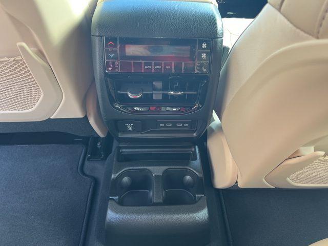 2026 Jeep Grand Cherokee L Limited 4x4