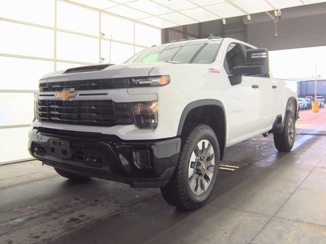 2025 Chevrolet Silverado 2500HD 4WD Crew Cab Standard Bed Custom