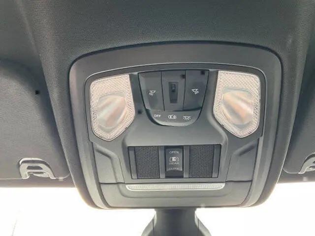 2021 Ram 1500 Big Horn Crew Cab 4x4 5'7" Box