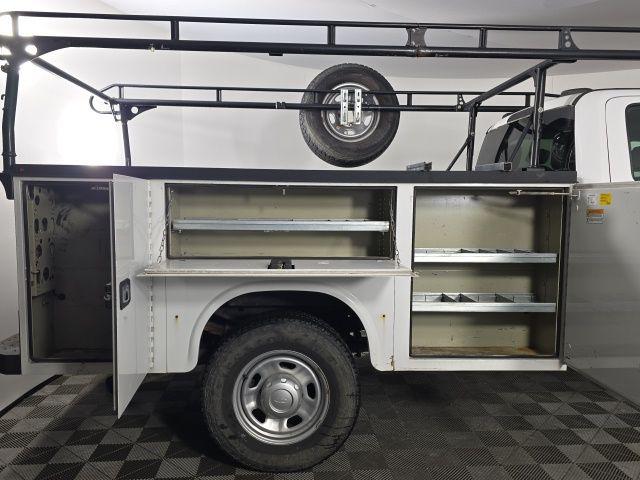 2021 Ford F-350 Chassis XL