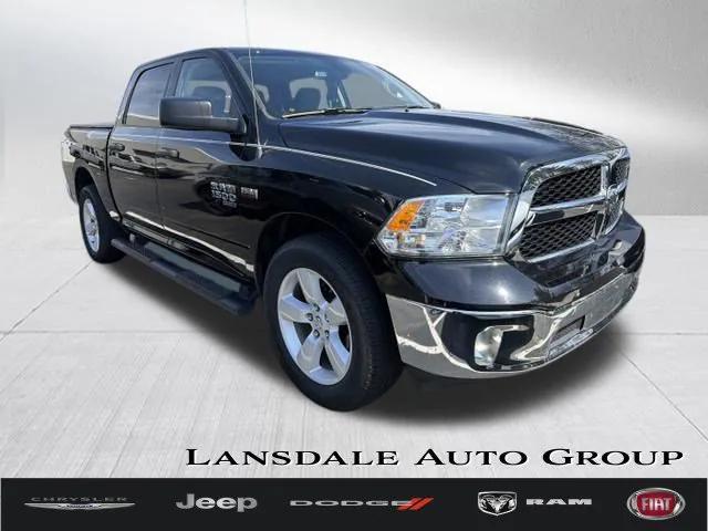 2024 RAM 1500 Classic Tradesman Crew Cab 4x4 57 Box