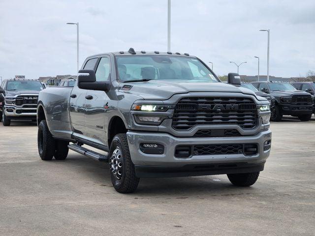 2026 RAM Ram 3500 RAM 3500 BIG HORN CREW CAB 4X4 8 BOX