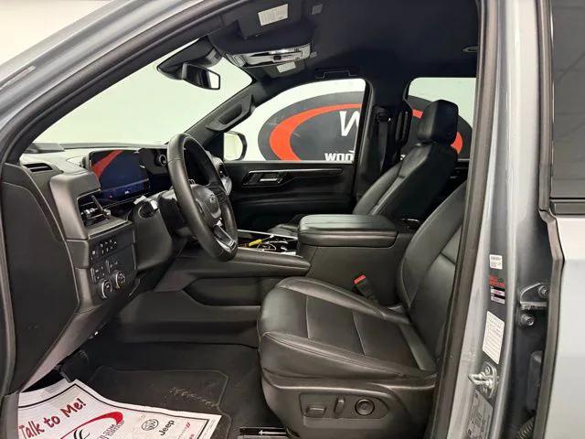 2025 Chevrolet Suburban 4WD Z71