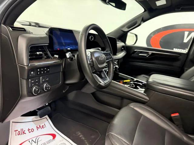 2025 Chevrolet Suburban 4WD Z71