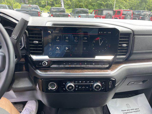2024 GMC Sierra 1500 4WD Crew Cab Short Box SLE