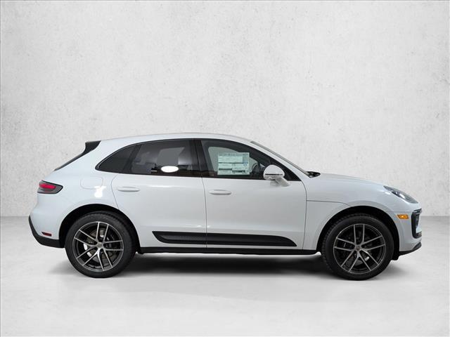 2026 Porsche Macan AWD