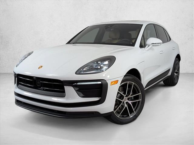 2026 Porsche Macan AWD