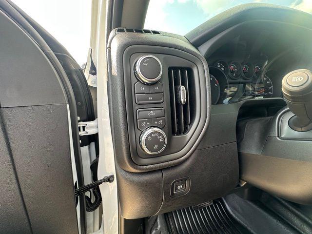 2026 GMC Sierra 3500HD Pro