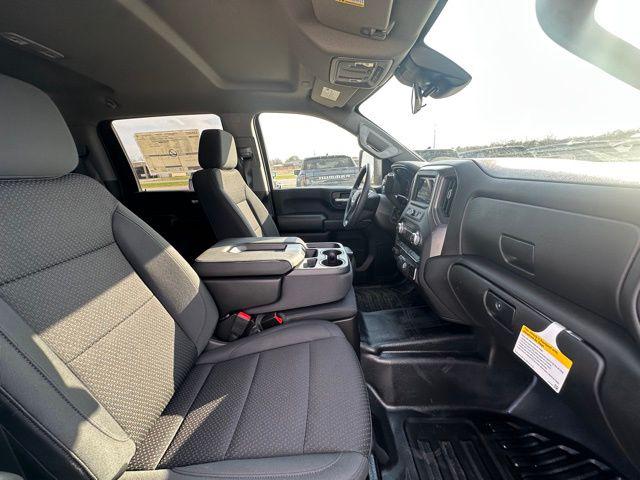 2026 GMC Sierra 3500HD Pro