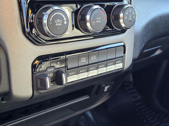 2026 Ram 2500 Tradesman Crew Cab 4x4 8 Box