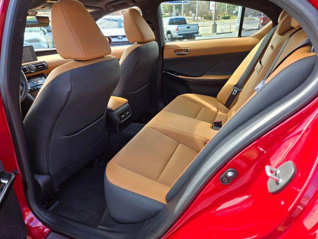 2024 Lexus IS 300 300