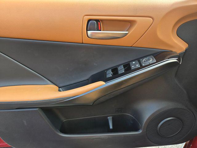 2024 Lexus IS 300 300