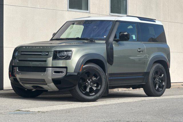 /2022 Land-Rover Defender