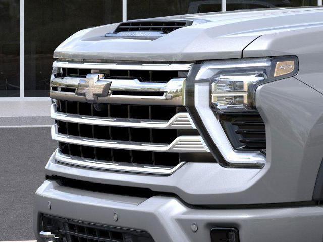 2026 Chevrolet Silverado 2500HD Crew Cab, Standard Bed, High Country, 4WD