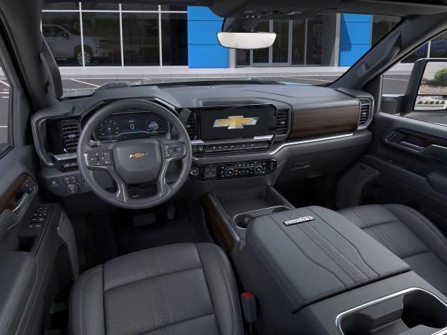 2026 Chevrolet Silverado 2500HD Crew Cab, Standard Bed, High Country, 4WD