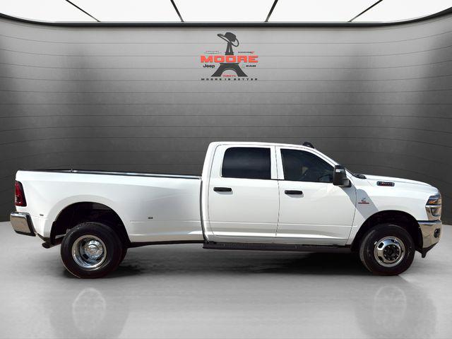 2026 Ram 3500 Tradesman Crew Cab 4x4 8' Box