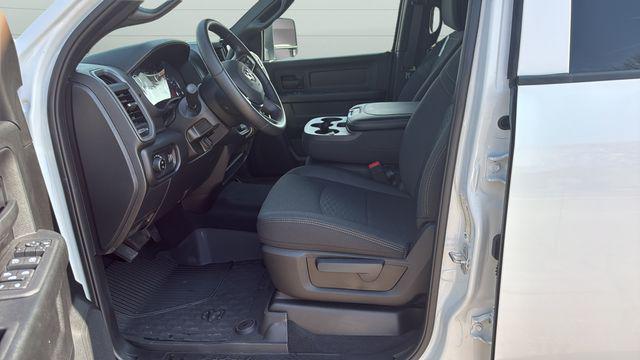 2026 Ram 3500 Tradesman Crew Cab 4x4 8' Box