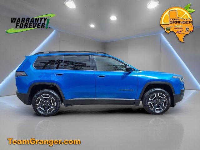 2026 Jeep Cherokee Laredo 4x4