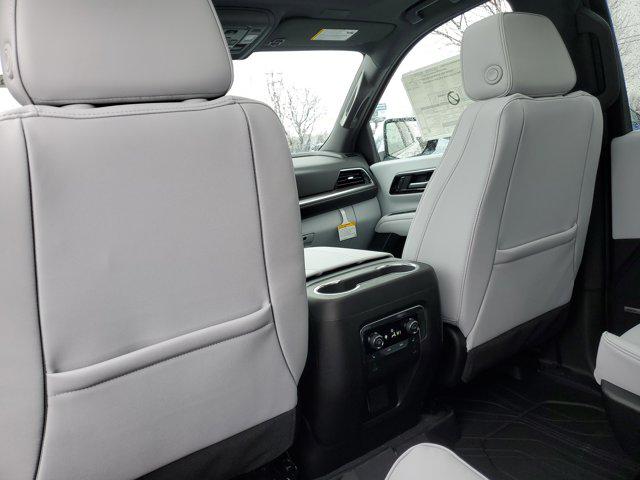 2026 Chevrolet Suburban Premier, 4WD