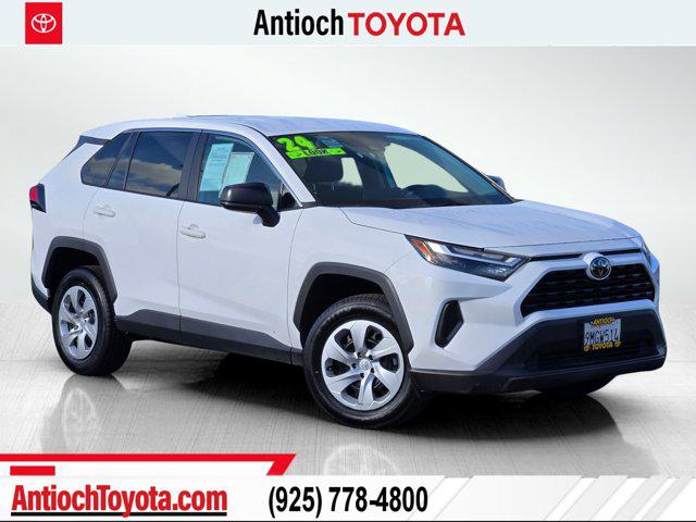 2024 Toyota RAV4 LE