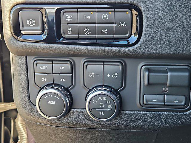 2026 GMC Yukon XL 4WD Denali