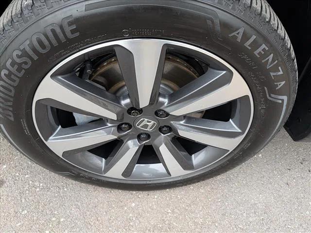 2024 Honda Pilot Touring