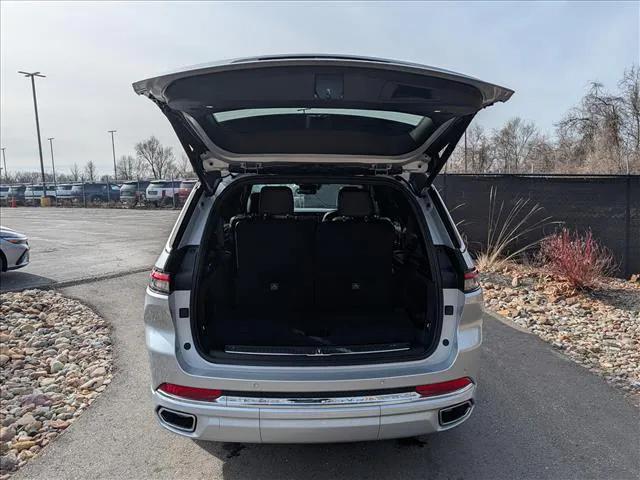 2025 Jeep Grand Cherokee L Overland 4x4