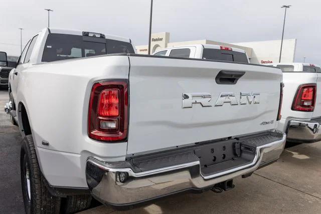 2026 Ram 3500 Tradesman Crew Cab 4x4 8' Box