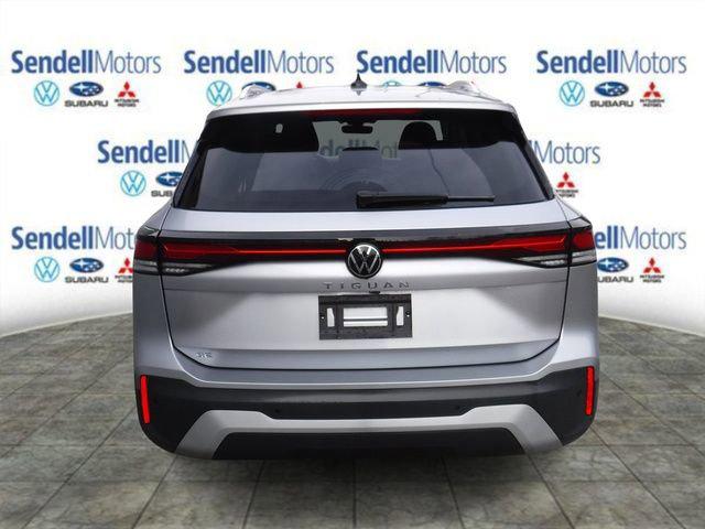 2025 Volkswagen Tiguan 2.0T SE
