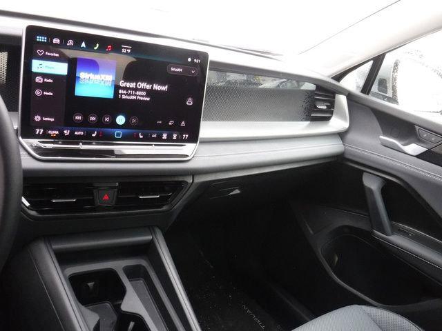 2025 Volkswagen Tiguan 2.0T SE