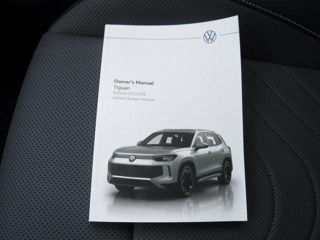 2025 Volkswagen Tiguan 2.0T SE