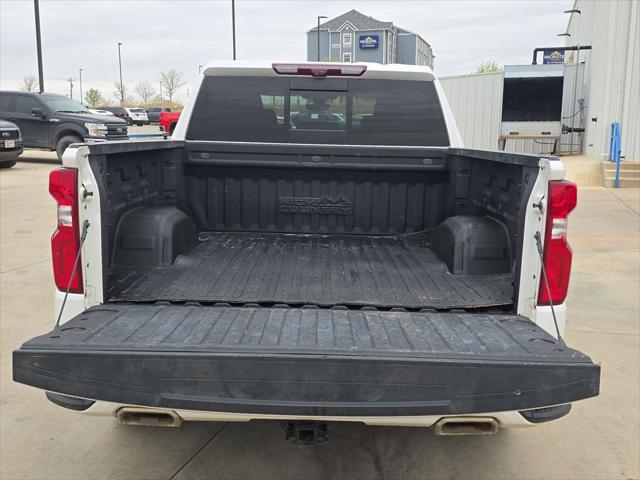 2022 Chevrolet Silverado 1500 4WD Crew Cab Short Bed High Country