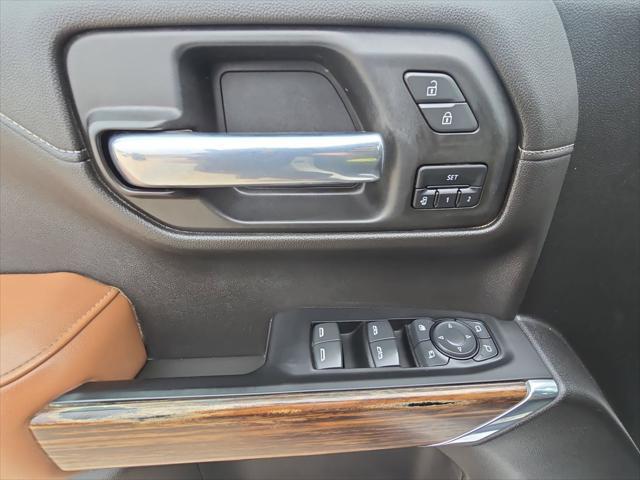 2022 Chevrolet Silverado 1500 4WD Crew Cab Short Bed High Country