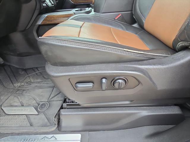 2022 Chevrolet Silverado 1500 4WD Crew Cab Short Bed High Country