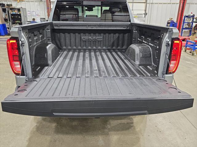 2026 GMC Sierra 1500 Crew Cab, Short Bed, SLE, 4WD