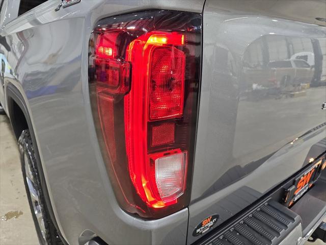 2026 GMC Sierra 1500 Crew Cab, Short Bed, SLE, 4WD