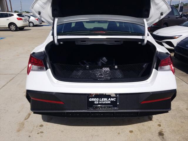 2026 Hyundai Elantra Hybrid SEL Sport