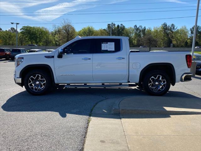 2023 GMC Sierra 1500 2WD Crew Cab Short Box SLT